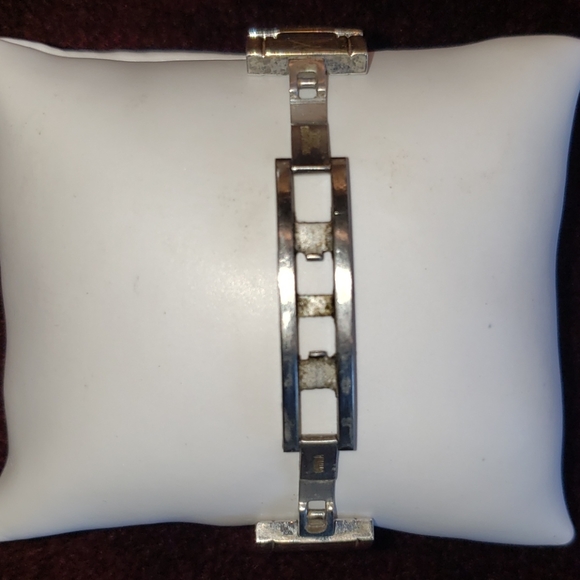 Women's Anne Klein watch, 6" circumference - Picture 8 of 16